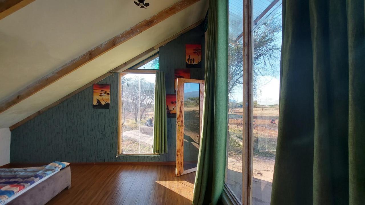 Kilimanjaro View Cabin-Amboseli Oloitokitok Exterior foto